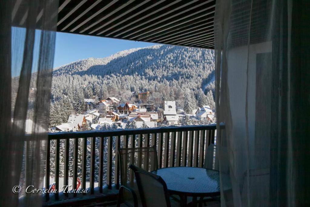 Alpin Resort Hotel - Apartamentele 2403-2404- Proprietate Administrata De Gazda Privata Poiana Braşov Dış mekan fotoğraf